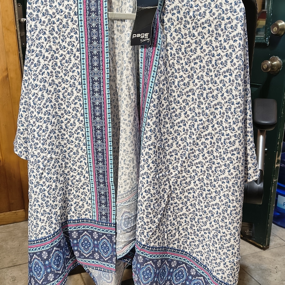 Page One Young Blue, White, Pink Floral Kimono
